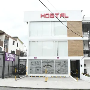 hostal-verona.hotelsquito.com/
