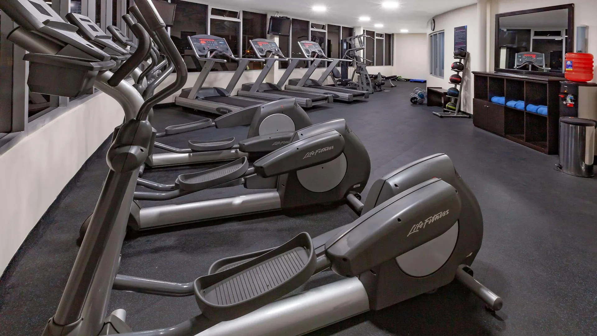 Hotel Tryp By Wyndham Guayaquil Airport