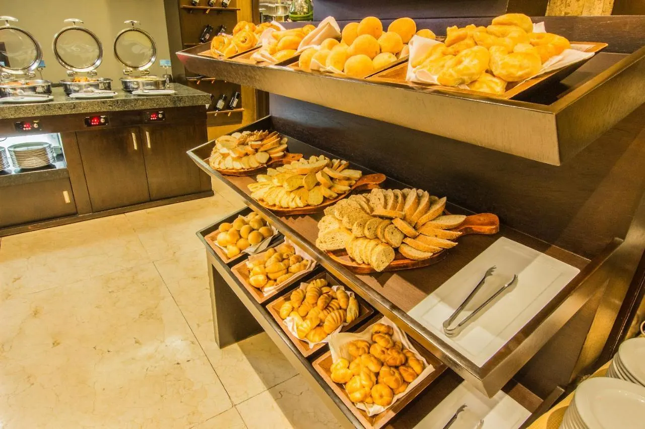 Hotel Tryp By Wyndham Guayaquil Airport